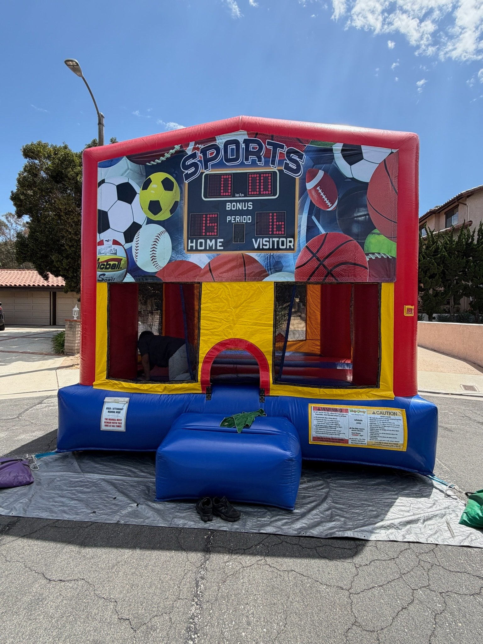 13X13 Fun House Sports Theme